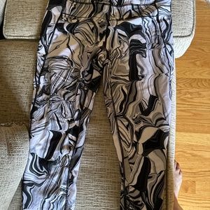 Calvin Klein Crop Style Workout Pants